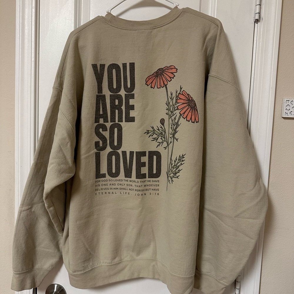 Faith Oversized Sweatshirt - Picture 2 of 7